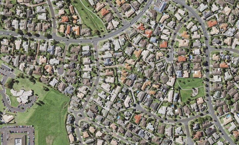 2/16 Amberwood Drive, Northpark, Auckland - Carousel 1