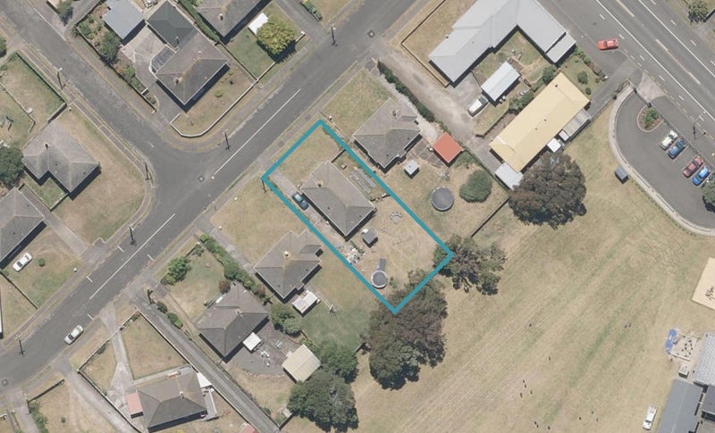 3 Churchill Crescent, Tawhero, Whanganui - Carousel 1