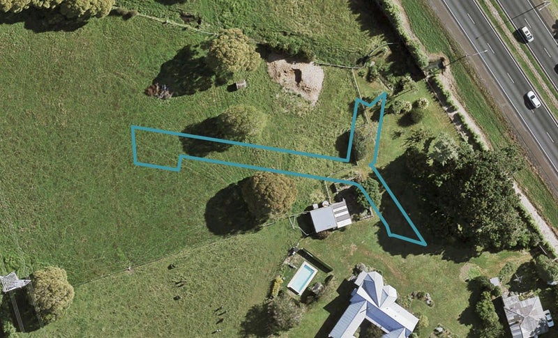 15 Aratuhia Lane, Rosehill, Papakura - Carousel 1