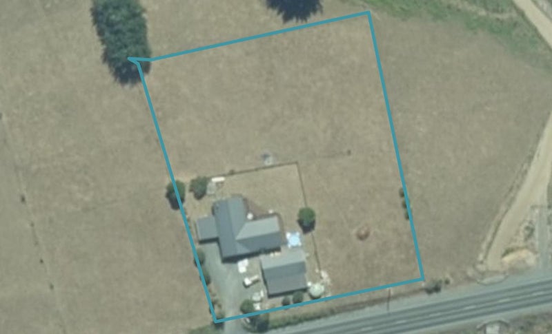 1737 Tahuna Road, Te Hoe, Tahuna - Carousel 1