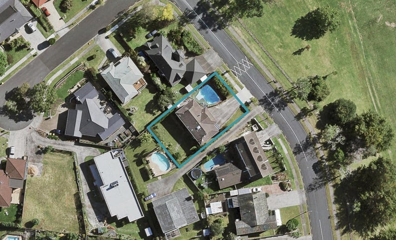 9 Mossford Green, Pahurehure, Papakura - Carousel 1