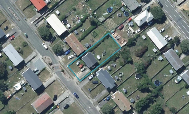 31 Kaituna Street, Waitangirua, Porirua - Carousel 1