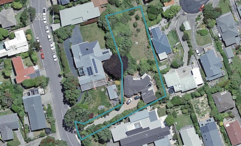45 Monaghan Avenue, Karori, Wellington - Carousel 1
