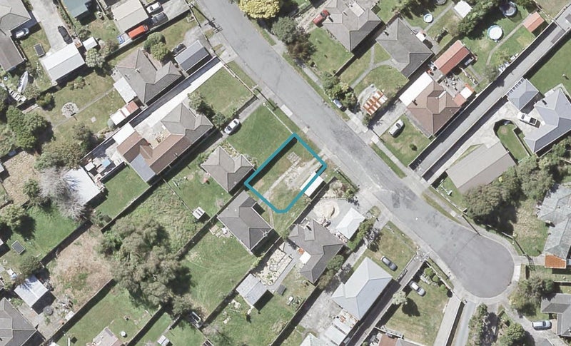13C Westminster Road, Wainuiomata, Lower Hutt - Carousel 1
