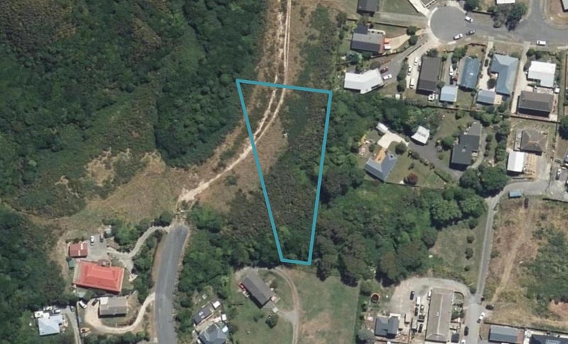 79 Takapuwahia Drive, Takapūwāhia, Porirua - Carousel 1