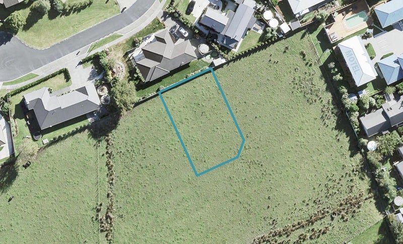 21 Kewini Grove, Matakana, Matakana - Carousel 1