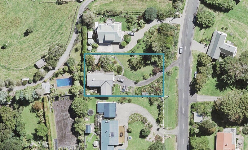 159 Parker Road, Oratia, Auckland - Carousel 1