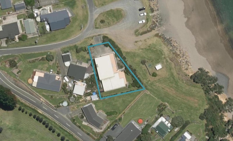 8 Mcgregor Street, Onerahi - Carousel 1
