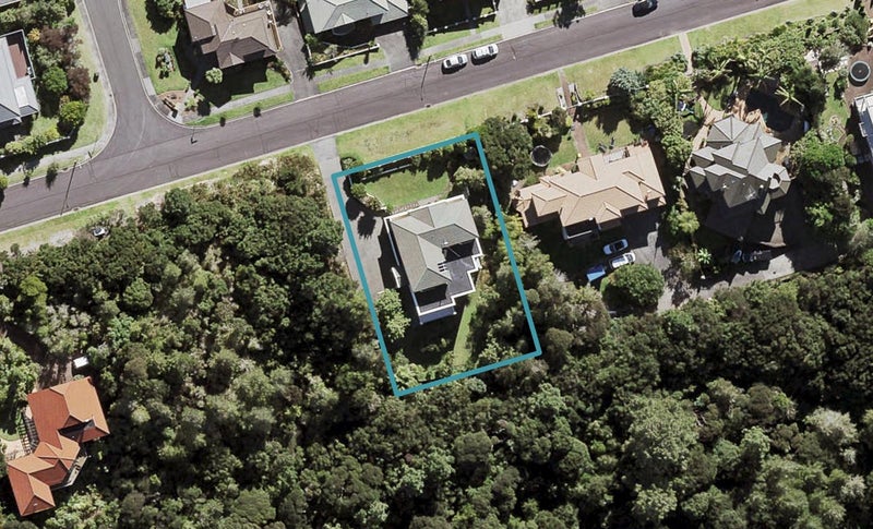 123 Onetaunga Road, Chatswood, Auckland - Carousel 1