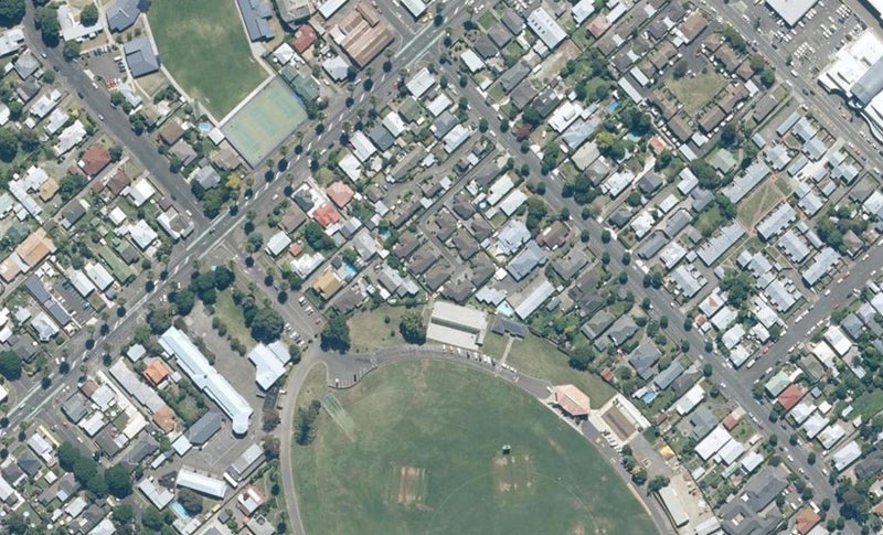 8F Nelson Crescent, Napier South, Napier - Carousel 1