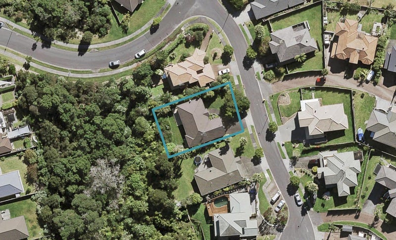 3 Canary Place, Unsworth Heights, Auckland - Carousel 1