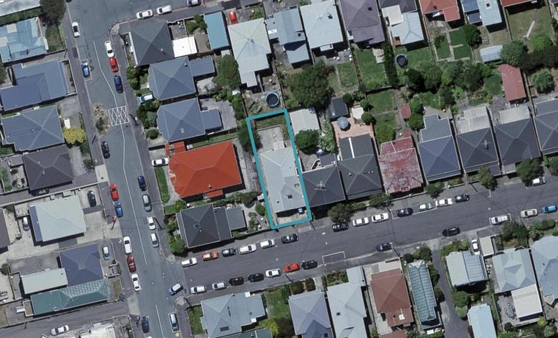 1 Somerset Avenue, Newtown, Wellington - Carousel 1