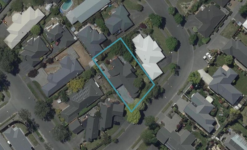 5 Vanderbilt Place, Halswell, Christchurch - Carousel 1