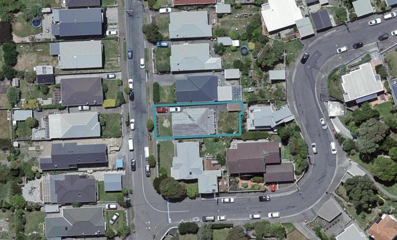 27 Bentinck Avenue, Strathmore Park, Wellington - Carousel 1