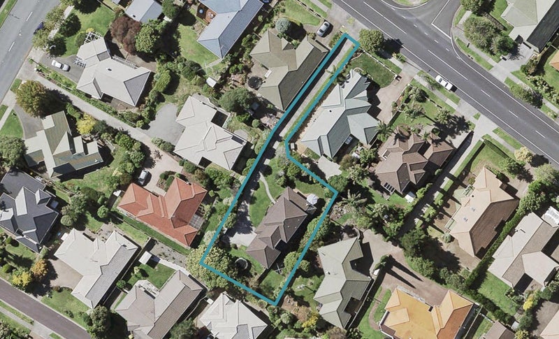 18 Kilimanjaro Drive, Northpark, Auckland - Carousel 1