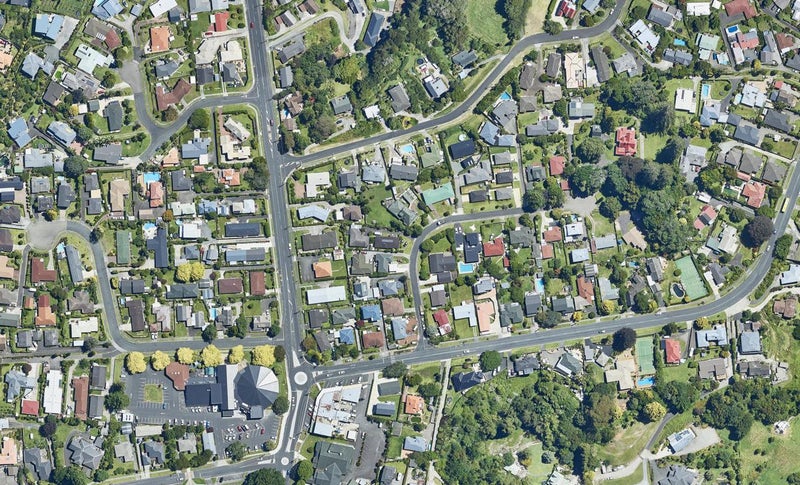 12A Parkvale Road, Otumoetai, Tauranga - Carousel 1