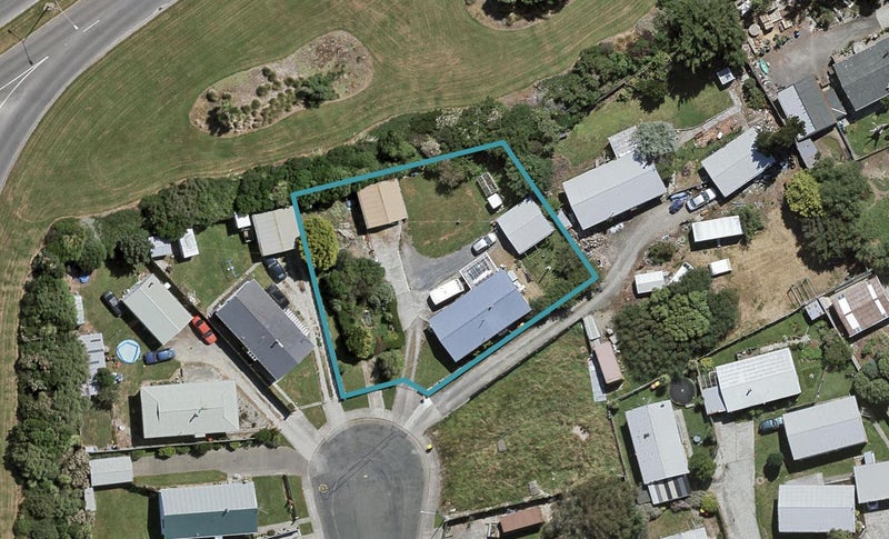 46 Boyne Street, Clifton, Invercargill - Carousel 1