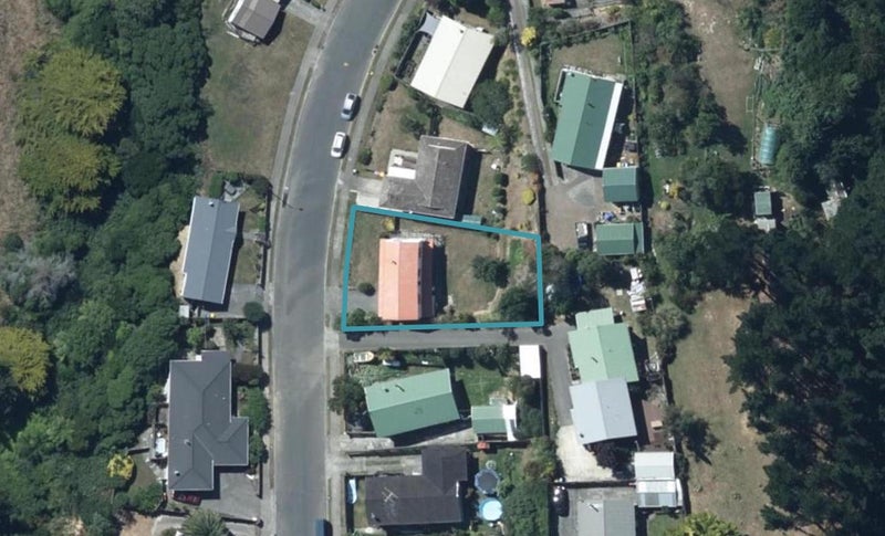 28 Apple Terrace, Ranui, Porirua - Carousel 1