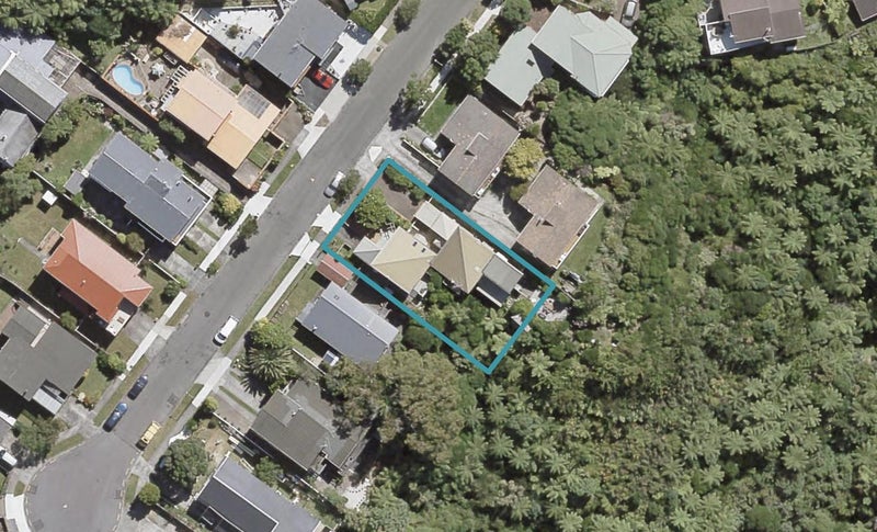 7B Chestnut Grove, Maungaraki, Lower Hutt - Carousel 1