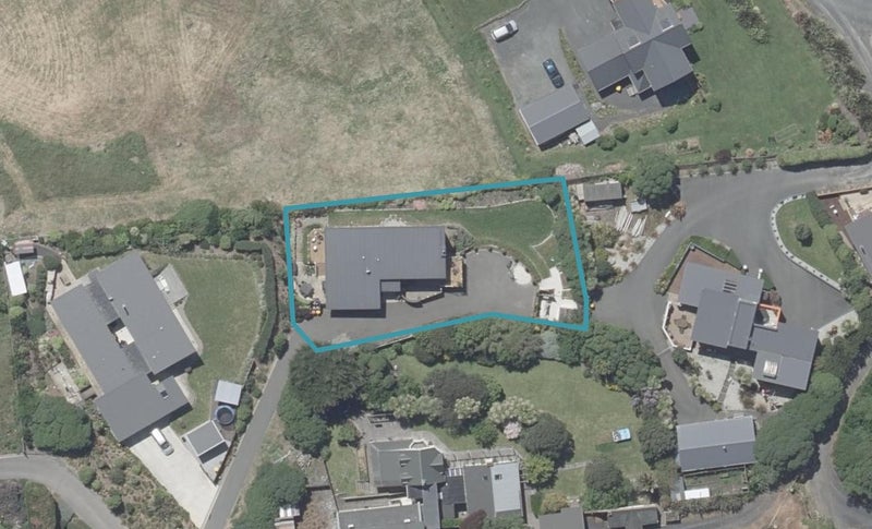 19A Highgrove, Saint Clair, Dunedin - Carousel 1