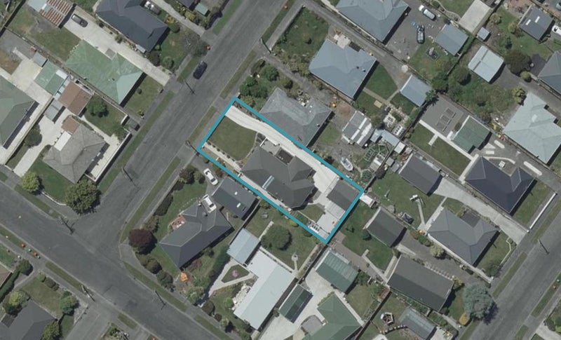 65 Frensham Crescent, Woolston, Christchurch - Carousel 1