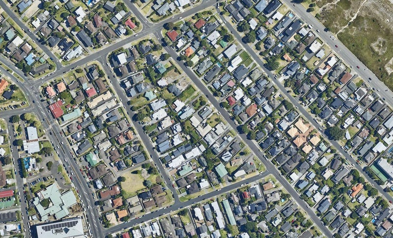 106 Oceanview Road, Mount Maunganui - Carousel 1