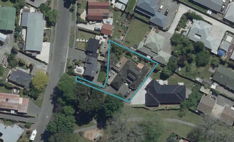 8A Tisch Place, Belfast, Christchurch - Carousel 1