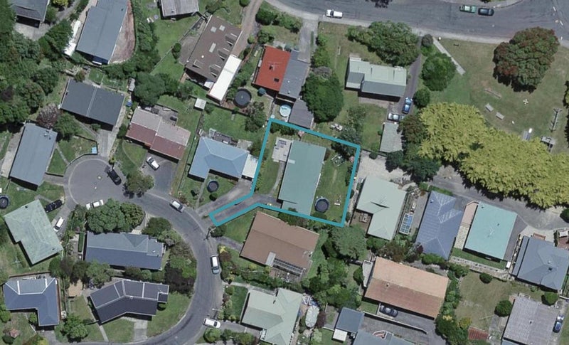 20 Saville Row, Johnsonville, Wellington - Carousel 1