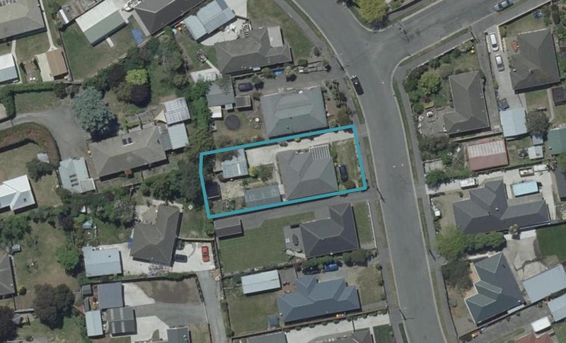 13 Niagara Street, Wainoni, Christchurch - Carousel 1