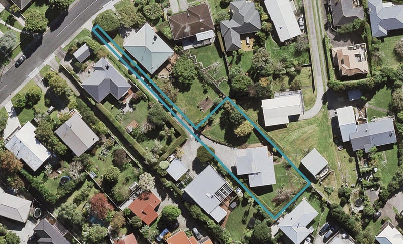 34 Alton Avenue, Hillcrest, Auckland - Carousel 1