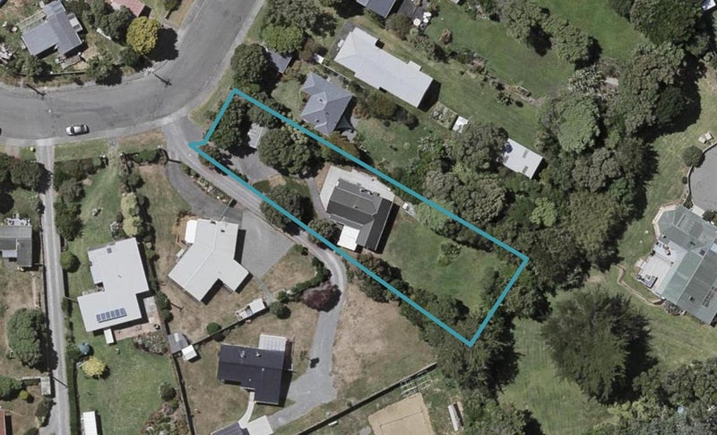 20 The Avenue, Otaki Beach, Otaki - Carousel 1