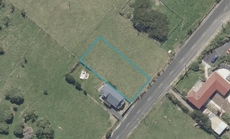 25 Centre Road, Ocean Grove, Dunedin - Carousel 1