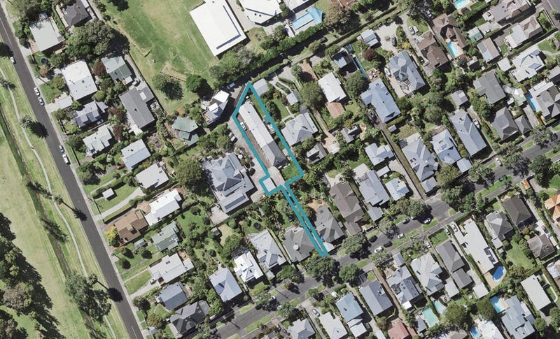 3/0 Ascot Avenue, Narrow Neck, Auckland - Carousel 1