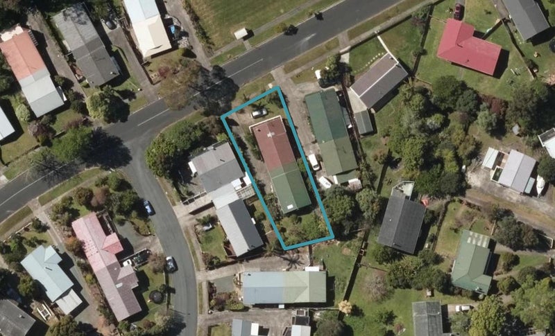 21 Nottingham Road, Onerahi, Whangārei - Carousel 1