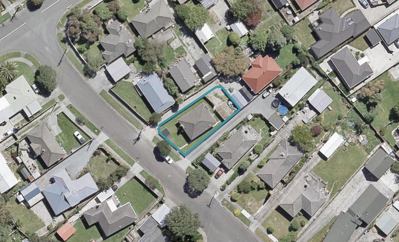 46 Milton Street, Trentham, Upper Hutt - Carousel 1