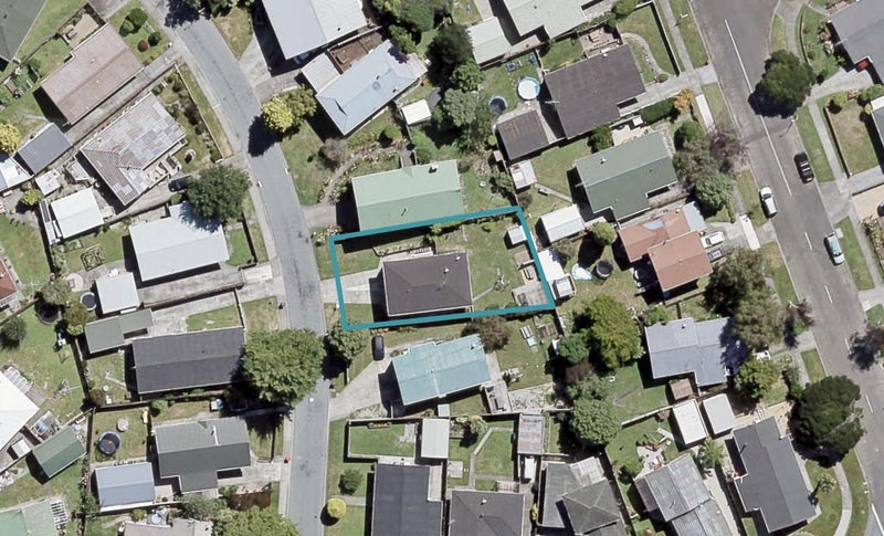 6 Dakota Grove, Totara Park, Upper Hutt - Carousel 1