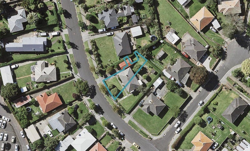 2/29 Te Koa Road, Panmure, Auckland - Carousel 1