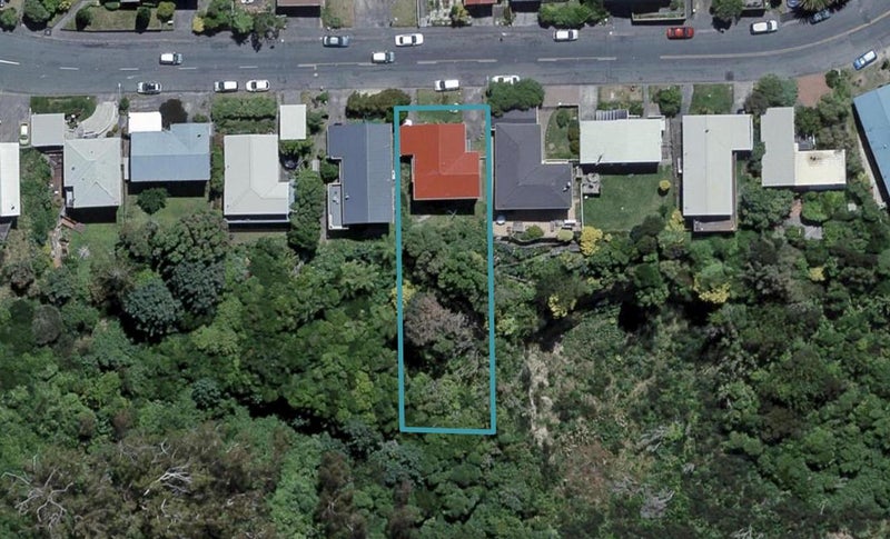 18 Halifax Street, Kingston, Wellington - Carousel 1
