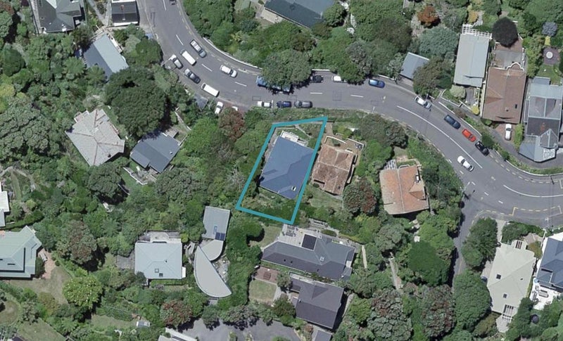 30 Raroa Road, Kelburn, Wellington - Carousel 1