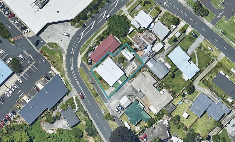 6 Courtney Road, Gate Pa, Tauranga - Carousel 1