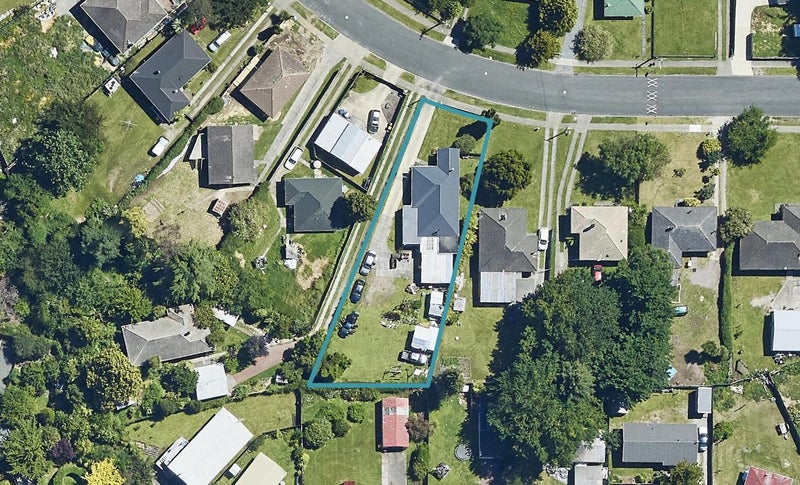 10 Meadowbank Crescent, Fordlands, Rotorua - Carousel 1