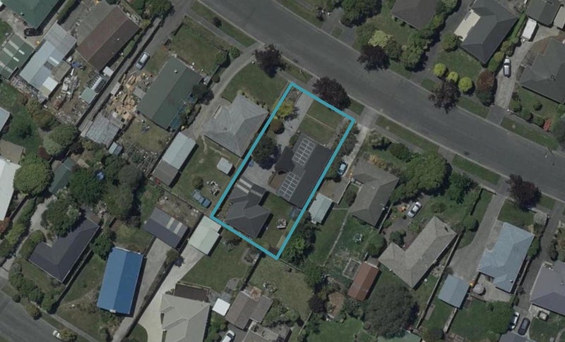 47 Warren Crescent, Hillmorton, Christchurch - Carousel 1
