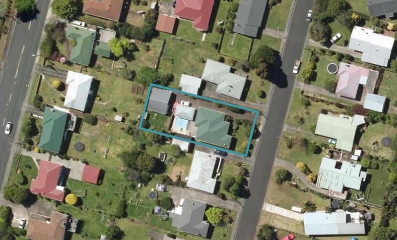 5 Tuhangi Street, Kamo, Whangarei - Carousel 1