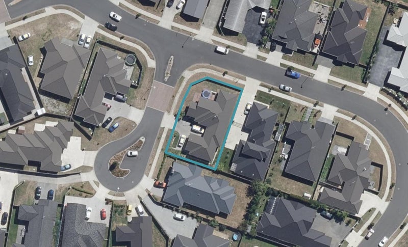 1 Capricorn Place, Rototuna North, Hamilton - Carousel 1