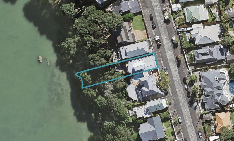 70 Queen Street, Northcote Point, Auckland - Carousel 1