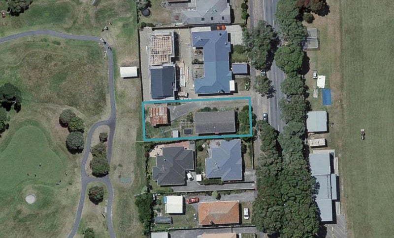 14 Monorgan Road, Strathmore Park, Wellington - Carousel 1