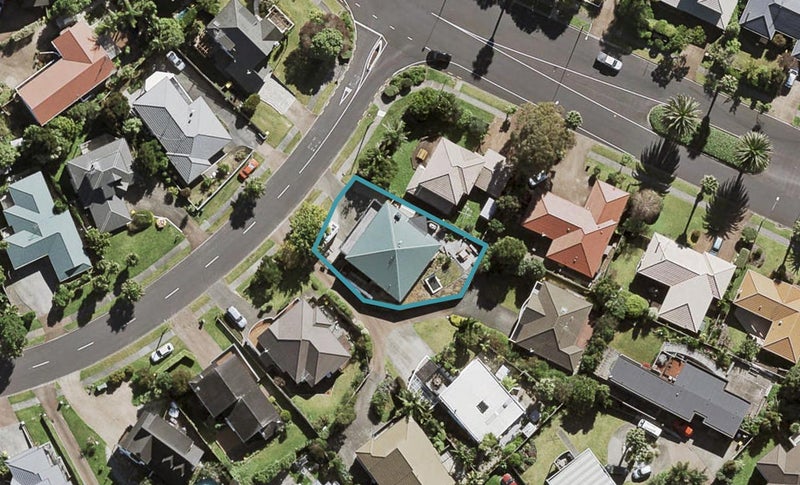 4 Goldfinch Rise, Unsworth Heights, Auckland - Carousel 1