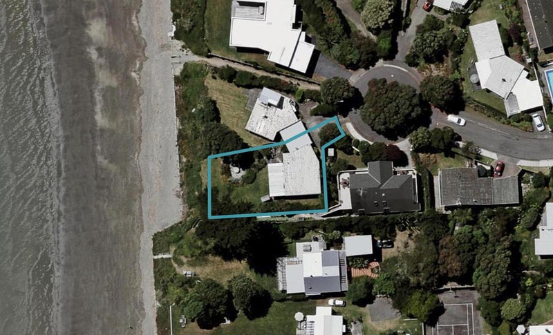 7 Willow Grove, Raumati Beach, Paraparaumu - Carousel 1