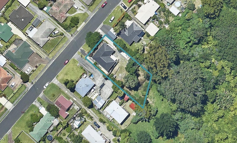 24 Rawhiti Street, Greerton, Tauranga - Carousel 1