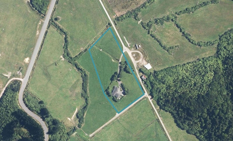 44 Jamieson Road, Marsden, Greymouth - Carousel 1